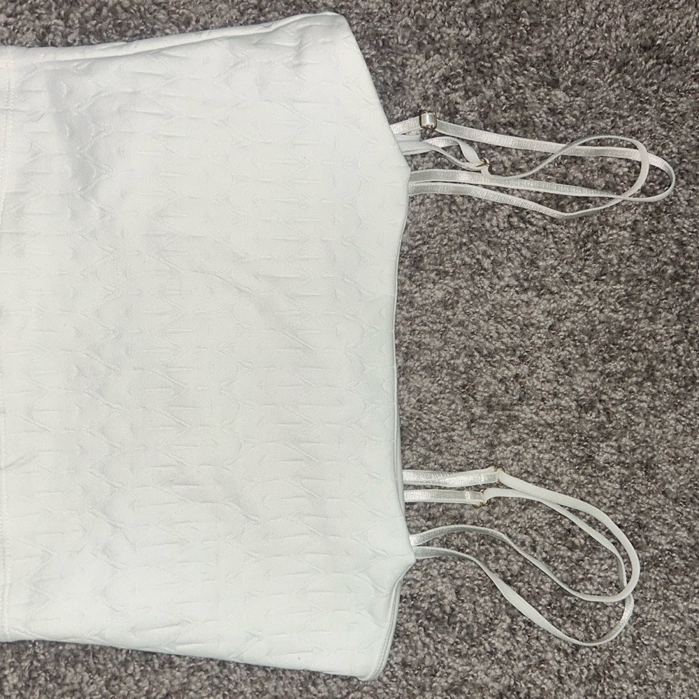 BuffBunny Collection White sport bra tank